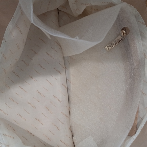 VERSACE - Picture 5 of 9